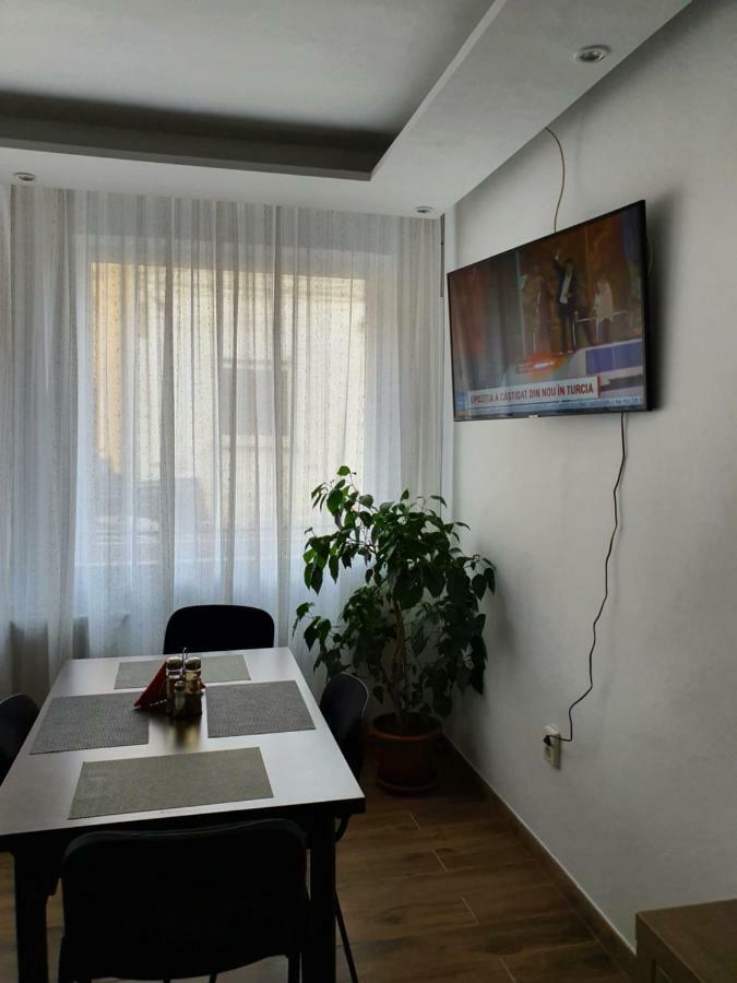 Tranzitrooms Bucarest Exterior foto